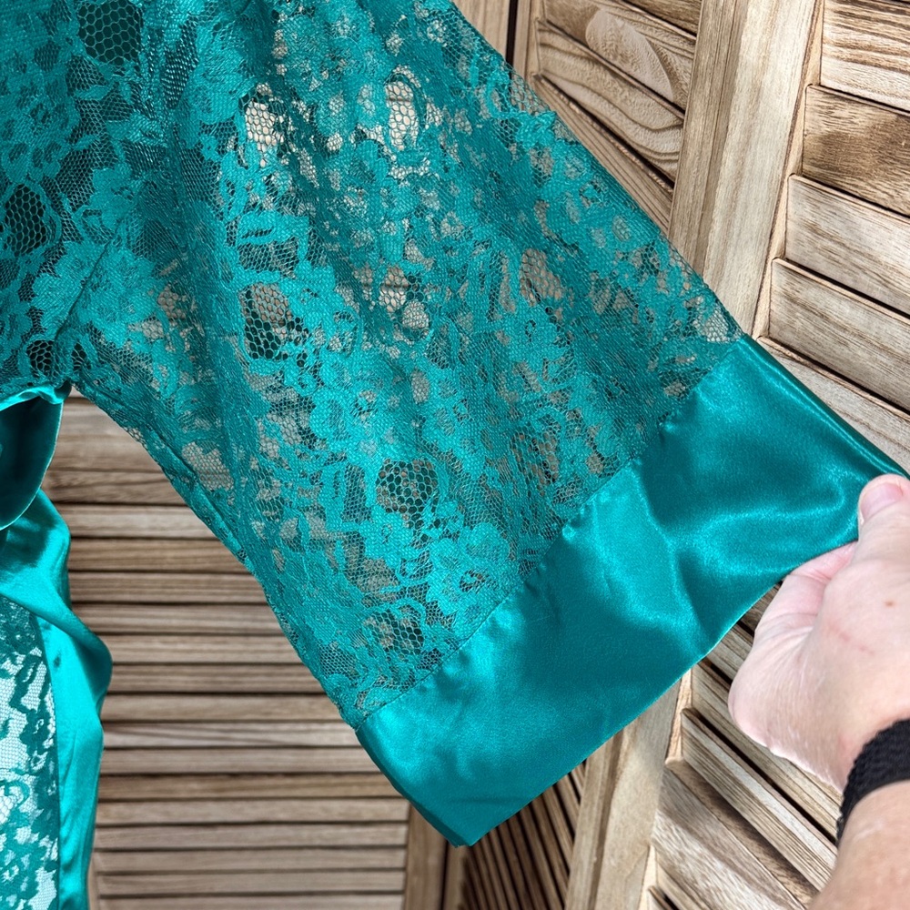 Victoria Secret Robe & Teddy Gold Label Vintage Elegant Teal Lace Belt Size L - Picture 3 of 12